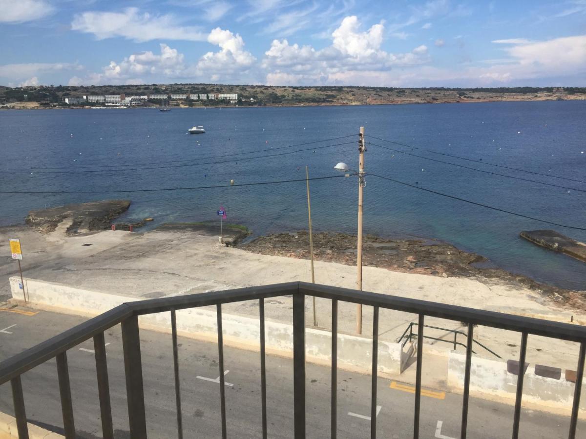 Sea Front Apartment At Mellieha Bay, Malta! Luaran gambar